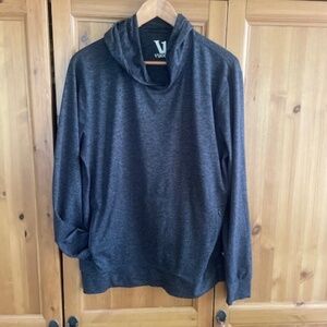 Vuori Men's Dark Charcoal Gray Pullover Hoodie